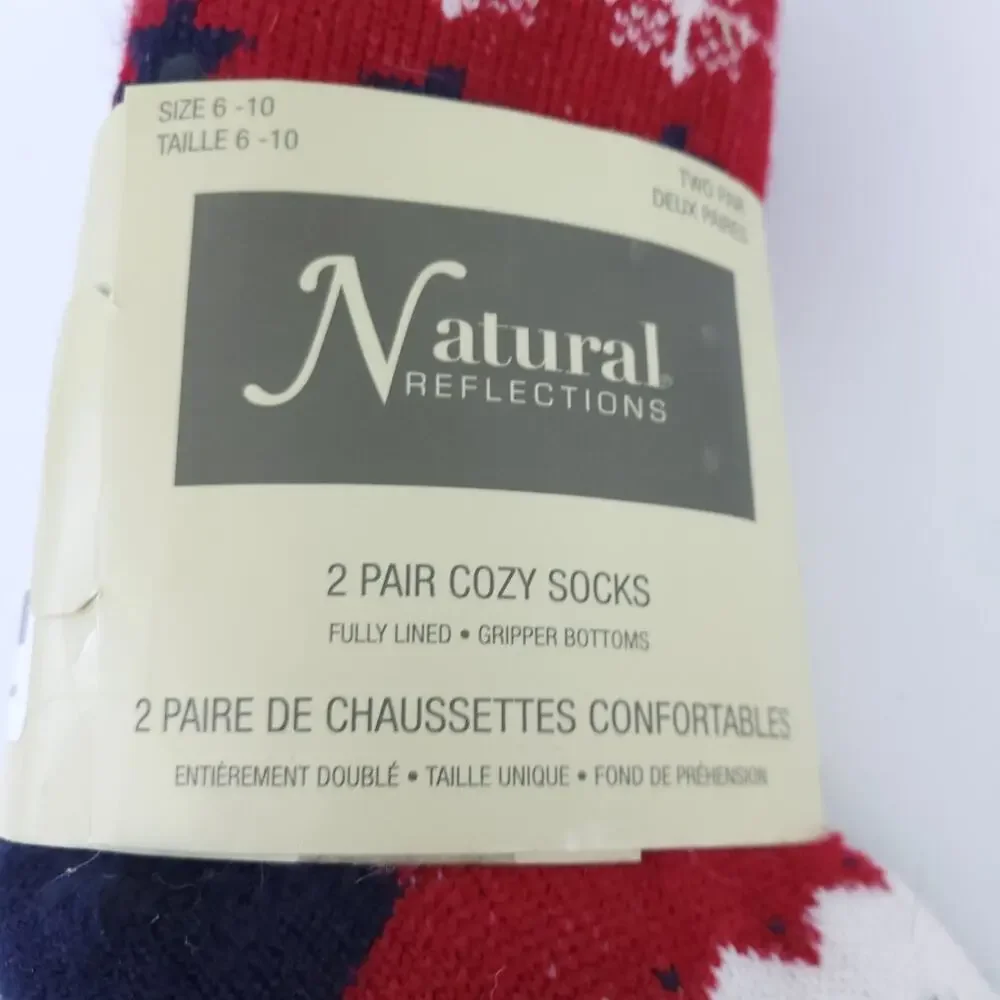 New Natural Reflections 2 Pairs Cozy Socks, Lined, Gripper Bottom, Reindeer 6-10